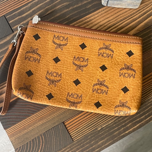 MCM Cognac Leather Trimmed Visetos Zippered Pouch/Wristlet w/ COA - Picture 11 of 12